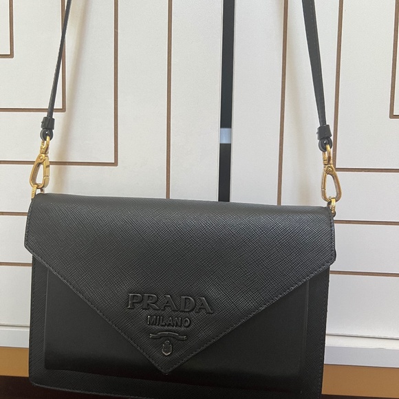 Prada Bag - Picture 1 of 3
